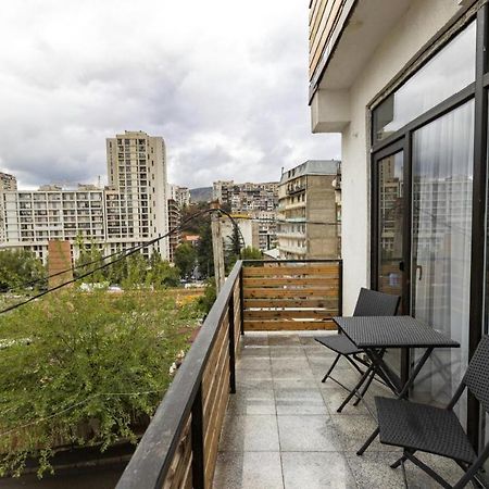 Sweet Home In Saburtalo Tbilisi Exterior photo