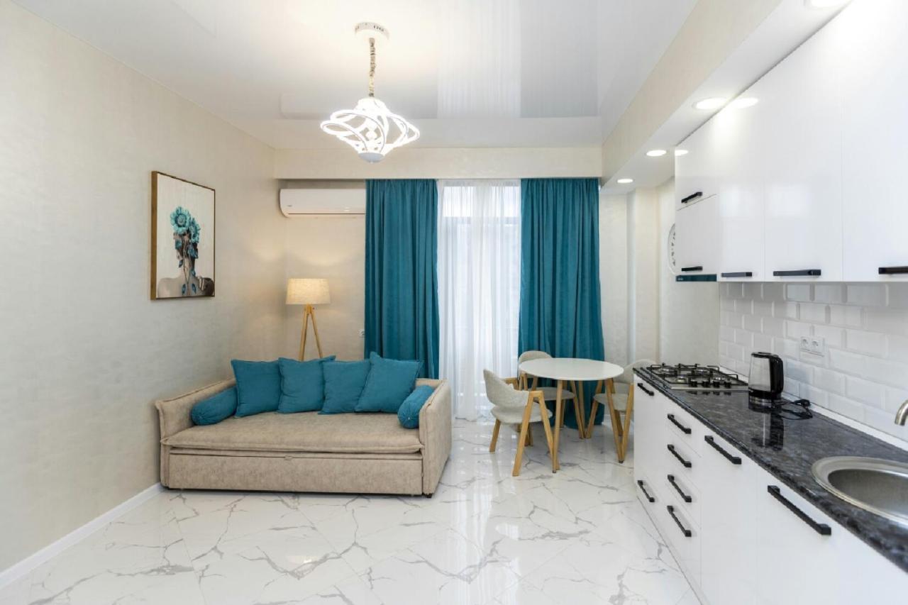Sweet Home In Saburtalo Tbilisi Exterior photo